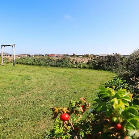 Four-bedroom Holiday In Lokken 13 Lønstrup