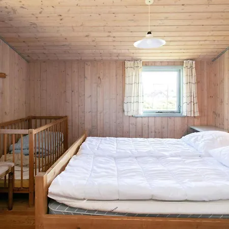 Four-bedroom Holiday In Lokken 13 Lønstrup
